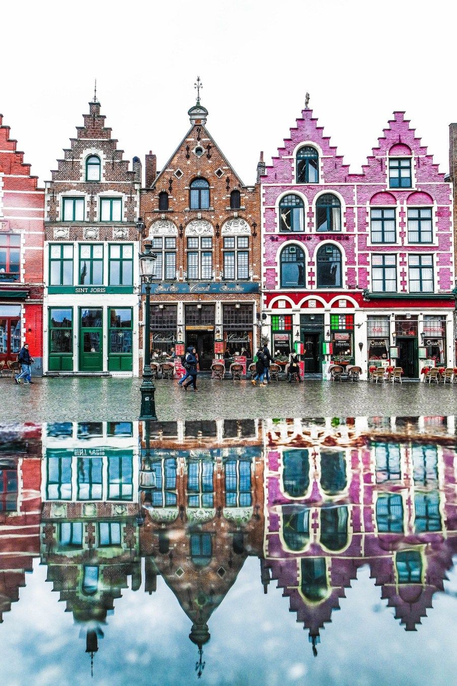 Cotton Candy Skies & Cobblestone Streets: The Weekend Magic of&nbsp;Bruges