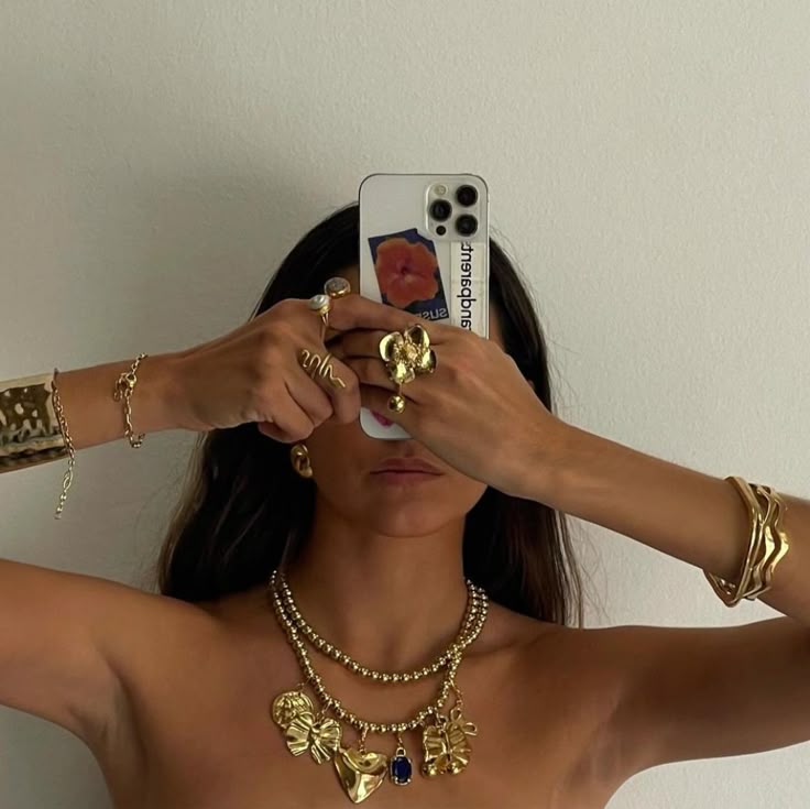 Jewelry That Talks Back: 5 Statement Trends You’ll Want to Wear on&nbsp;Repeat